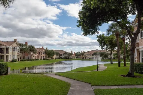 1002 Belmont Lane North Lauderdale FL 33068