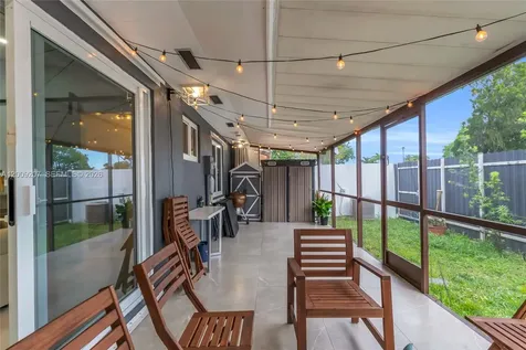 13756 SW 54th Terrace Miami FL 33175