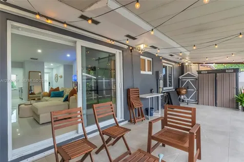 13756 SW 54th Terrace Miami FL 33175