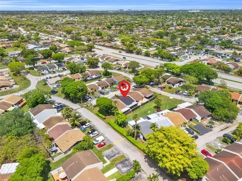 13756 SW 54th Terrace Miami FL 33175