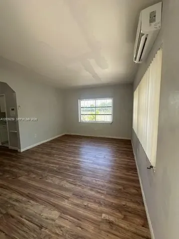 30 S Shore Drive Miami Beach FL 33141