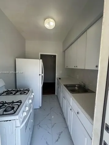 30 S Shore Drive Miami Beach FL 33141