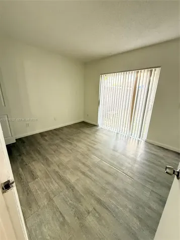 15687 SW 85th Terrace Miami FL 33193