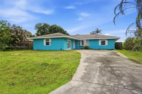5808 Spruce Drive Fort Pierce FL 34982