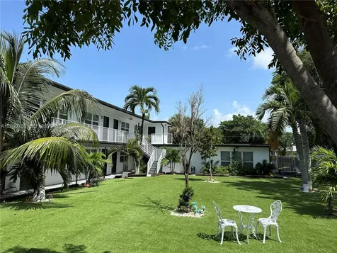1821 Thomas Street Hollywood FL 33020