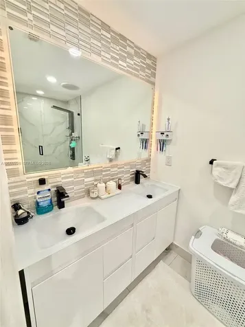 11216 SW 166th Terrace Miami FL 33157