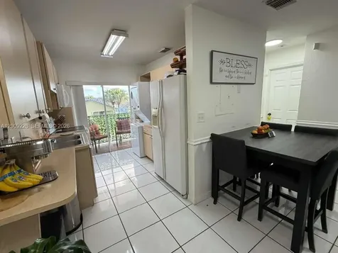 3514 W 76th Street Hialeah FL 33018