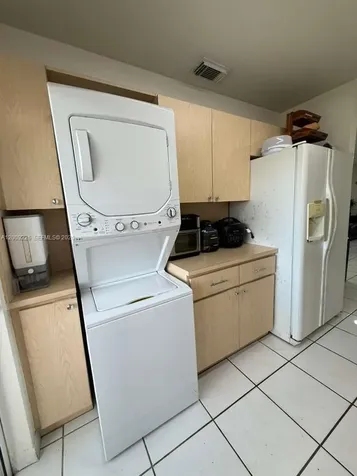3514 W 76th Street Hialeah FL 33018