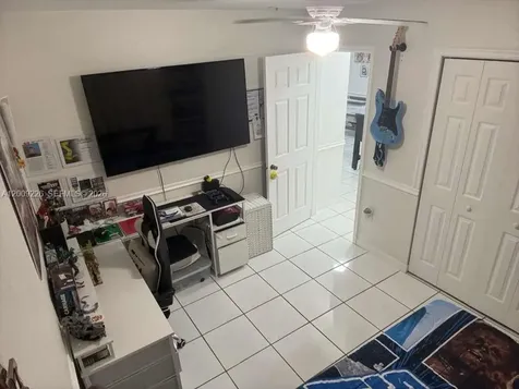 3514 W 76th Street Hialeah FL 33018