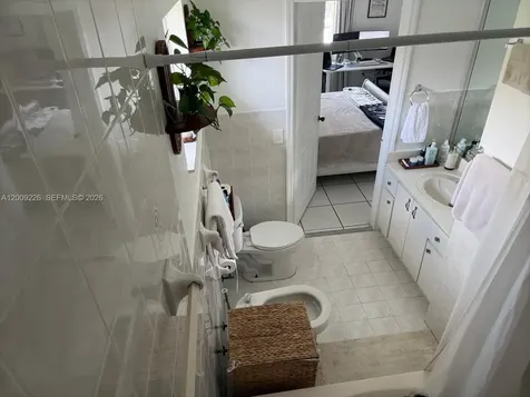 3514 W 76th Street Hialeah FL 33018