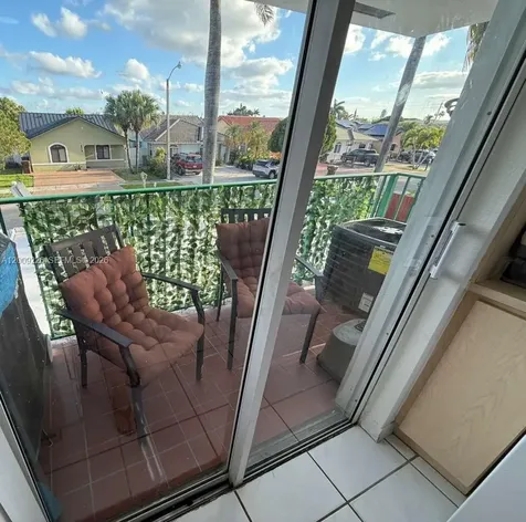 3514 W 76th Street Hialeah FL 33018