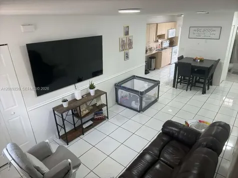 3514 W 76th Street Hialeah FL 33018