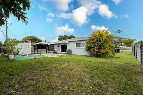 19701 SW 103rd Court Cutler Bay FL 33157