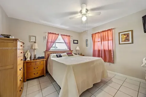124 SW 10th Street Boynton Beach FL 33426