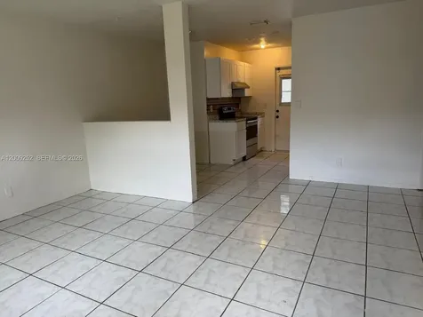 728 SW 7th Street Hallandale Beach FL 33009