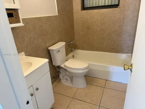 728 SW 7th Street Hallandale Beach FL 33009