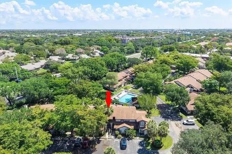 9347 SW 1st Street Plantation FL 33324