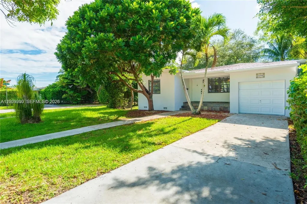 5490 SW 57 Avenue Miami FL 33155