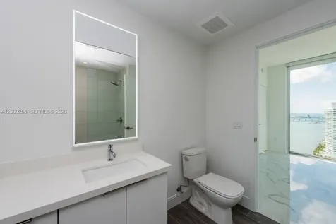 2900 NE 7 Avenue Miami FL 33137