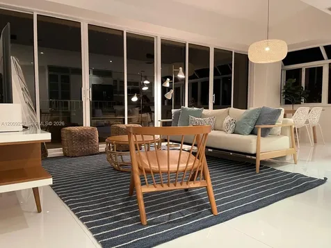 251 Crandon Boulevard Key Biscayne FL 33149