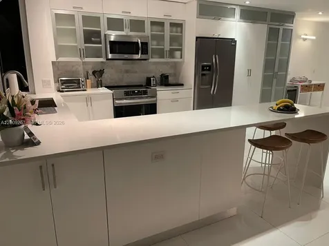 251 Crandon Boulevard Key Biscayne FL 33149