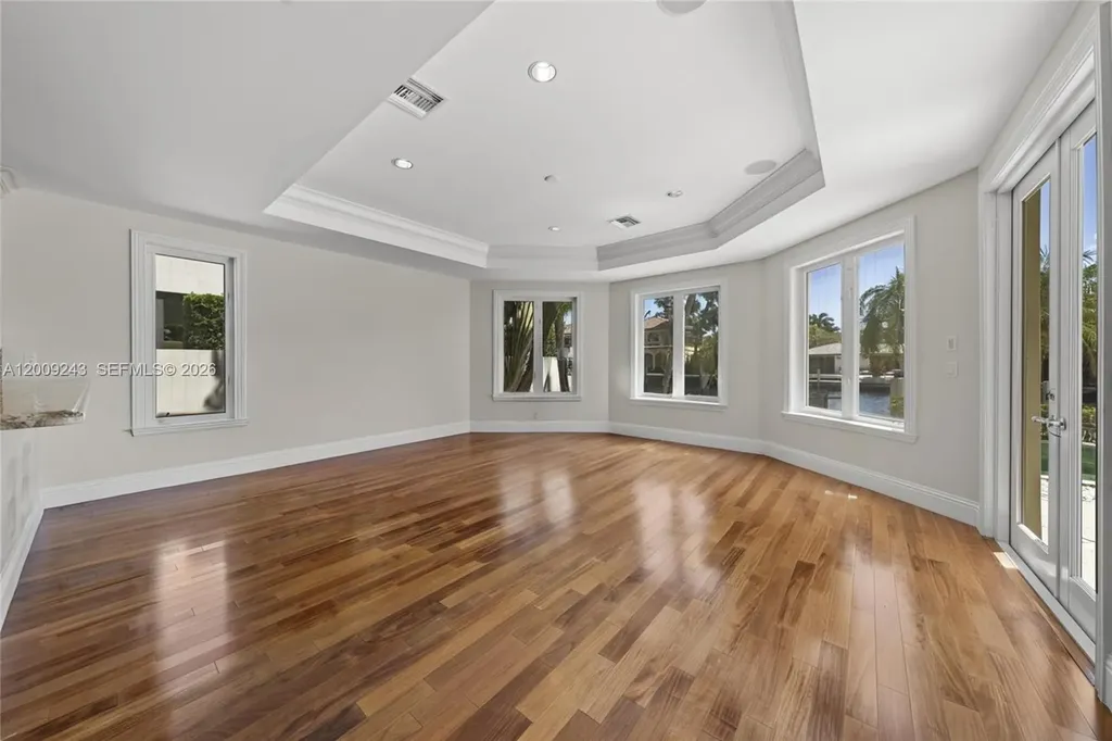 2430 Aqua Vista Boulevard Fort Lauderdale FL 33301