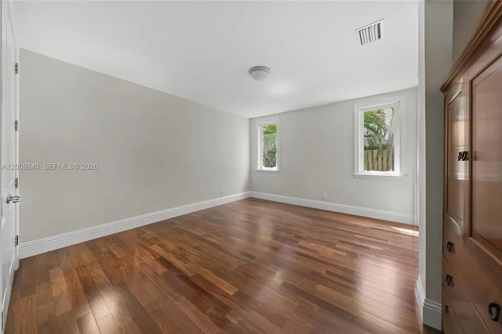 2430 Aqua Vista Boulevard Fort Lauderdale FL 33301