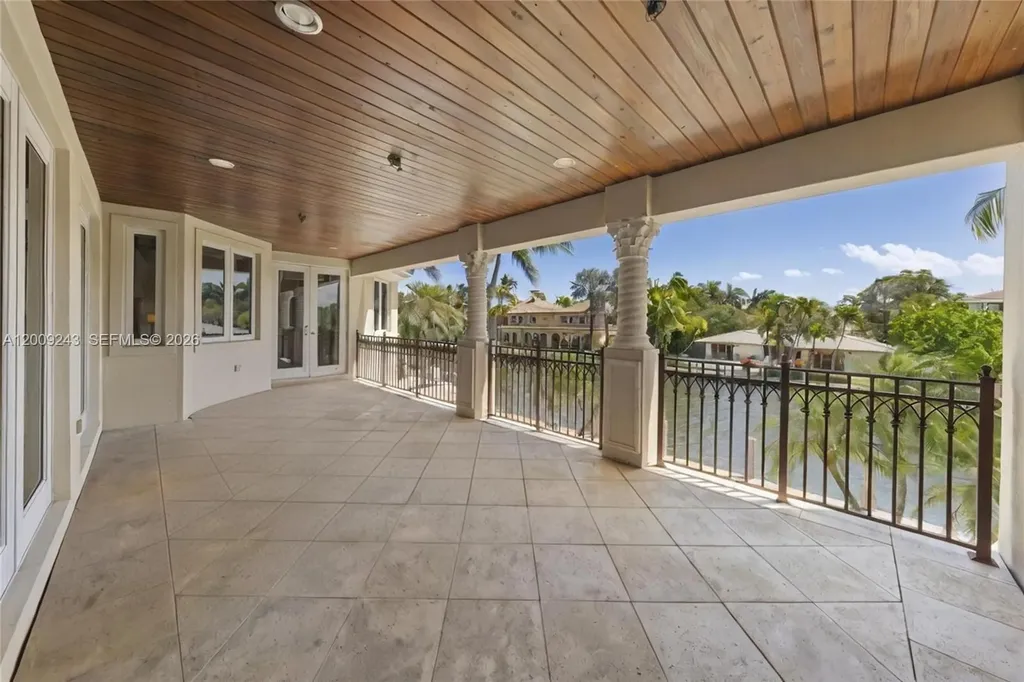 2430 Aqua Vista Boulevard Fort Lauderdale FL 33301