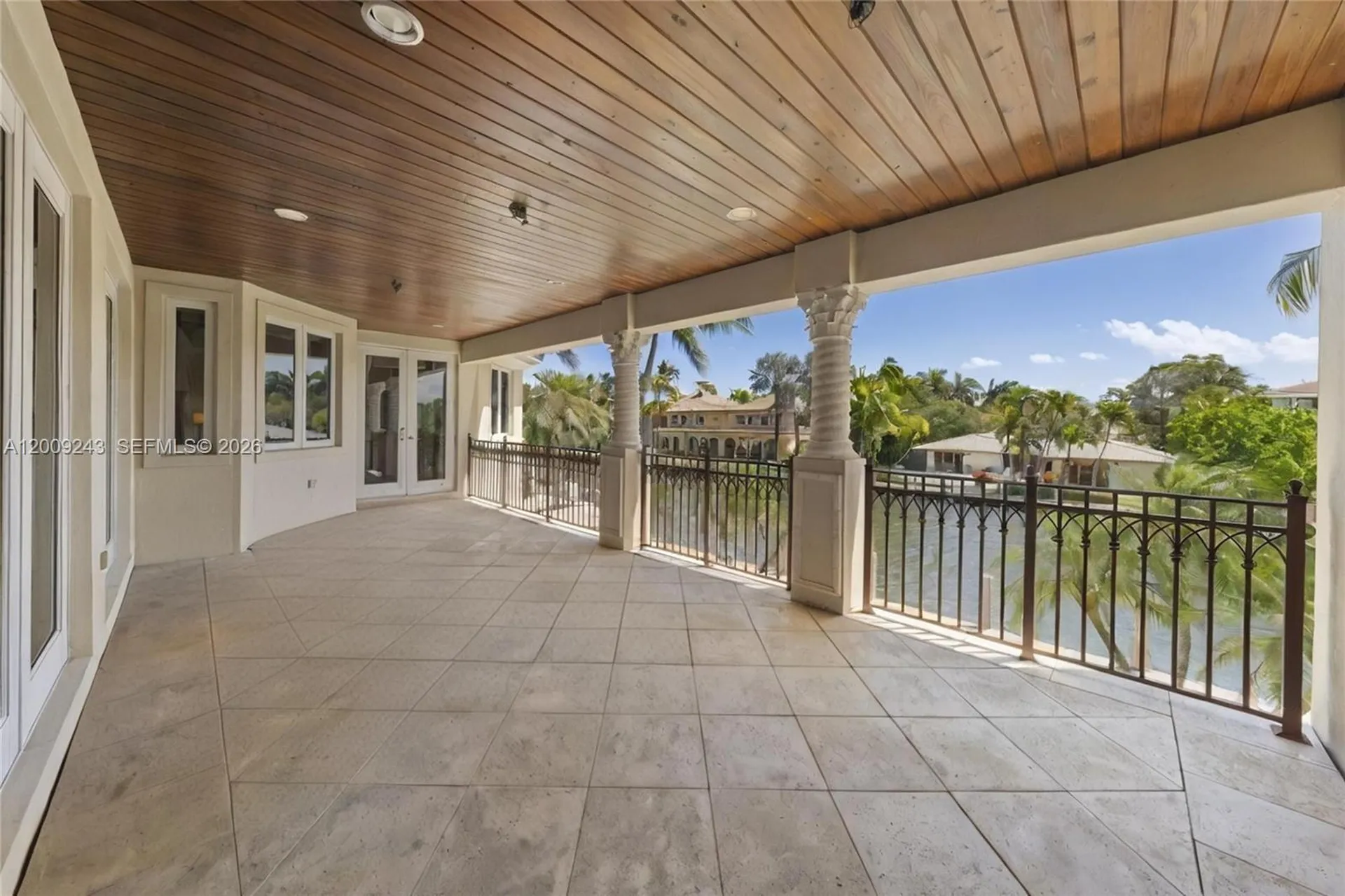 2430 Aqua Vista Boulevard Fort Lauderdale FL 33301