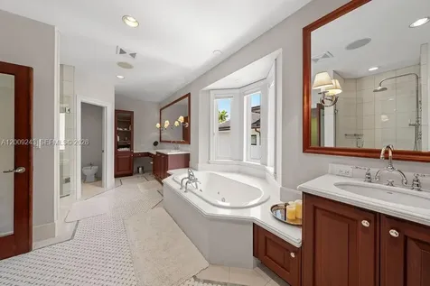 2430 Aqua Vista Boulevard Fort Lauderdale FL 33301