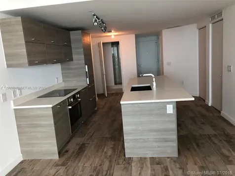 650 NE 32nd Street Miami FL 33137
