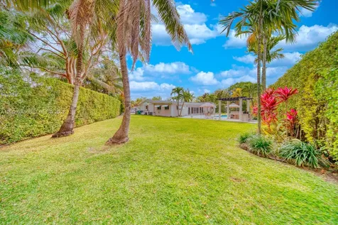 10641 SW 99th Terrace Miami FL 33176