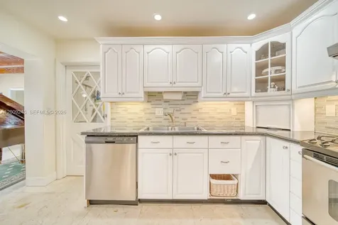 10641 SW 99th Terrace Miami FL 33176