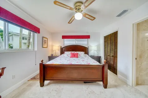 10641 SW 99th Terrace Miami FL 33176