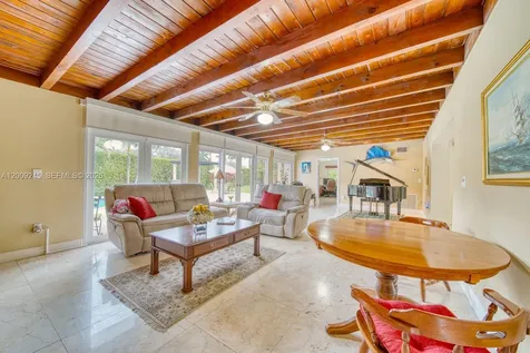 10641 SW 99th Terrace Miami FL 33176