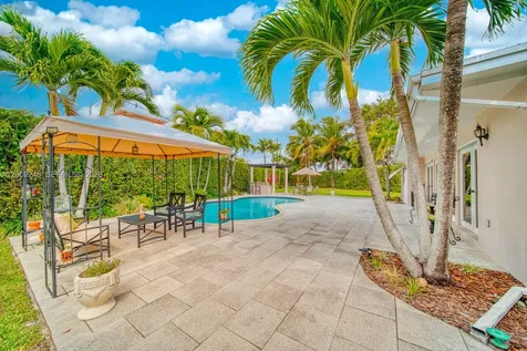 10641 SW 99th Terrace Miami FL 33176