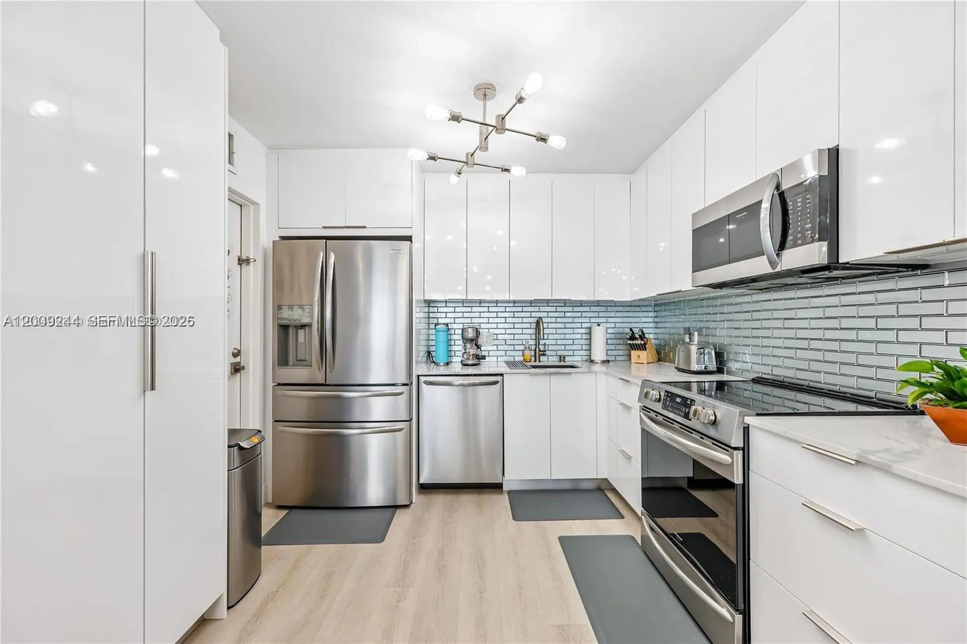 2201 S Ocean Drive Hollywood FL 33019