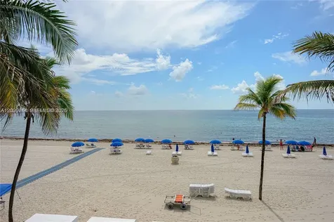 2201 S Ocean Drive Hollywood FL 33019