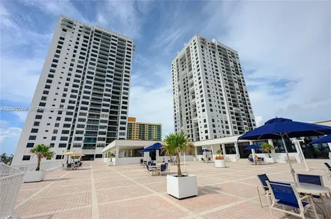 2201 S Ocean Drive Hollywood FL 33019
