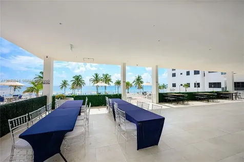 2201 S Ocean Drive Hollywood FL 33019