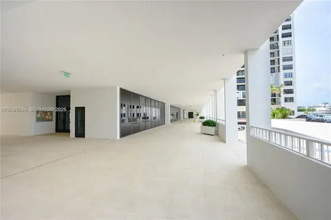 2201 S Ocean Drive Hollywood FL 33019