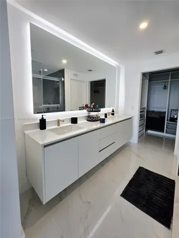 700 NE 24 Street Miami FL 33137