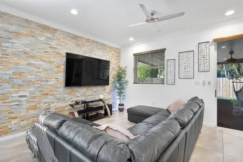 25280 SW 119th Avenue Homestead FL 33032