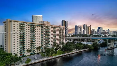 19390 Collins Avenue Sunny Isles Beach FL 33160