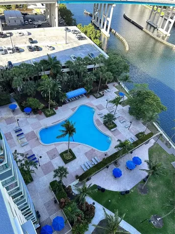 19390 Collins Avenue Sunny Isles Beach FL 33160