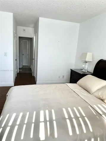 19390 Collins Avenue Sunny Isles Beach FL 33160
