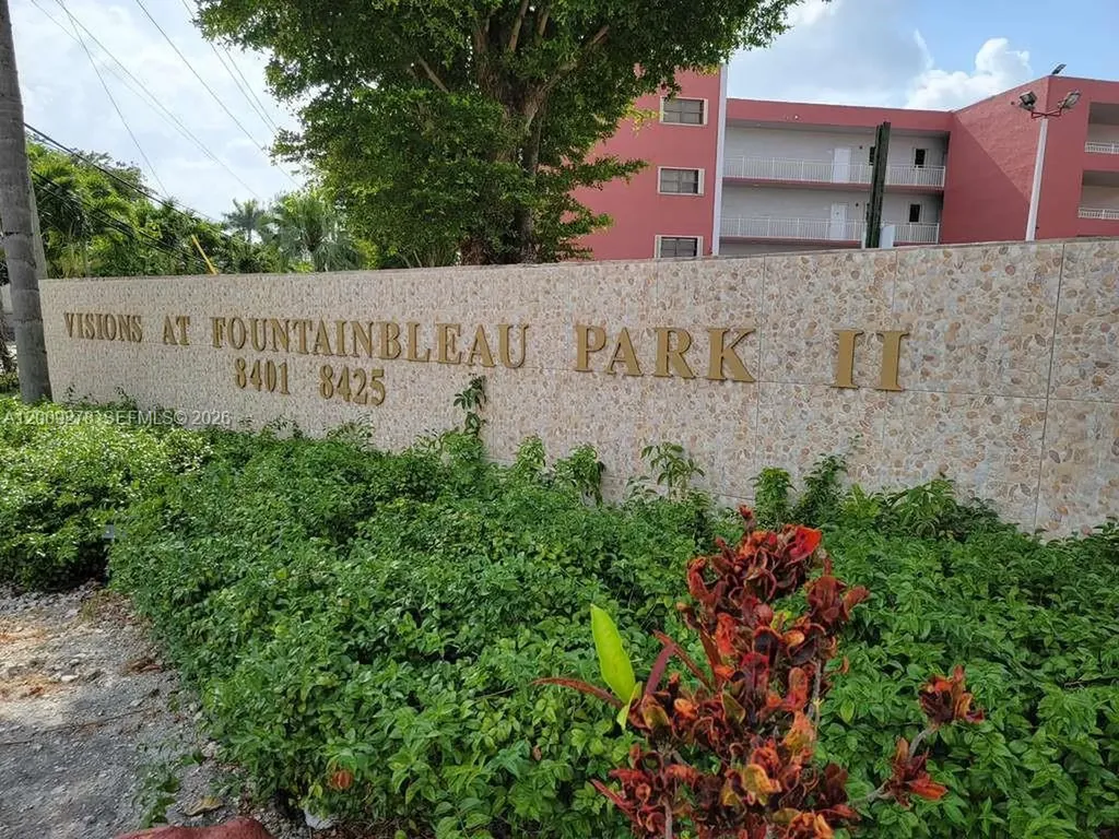 8425 NW 8th Street Miami FL 33126