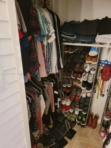8425 NW 8th Street Miami FL 33126