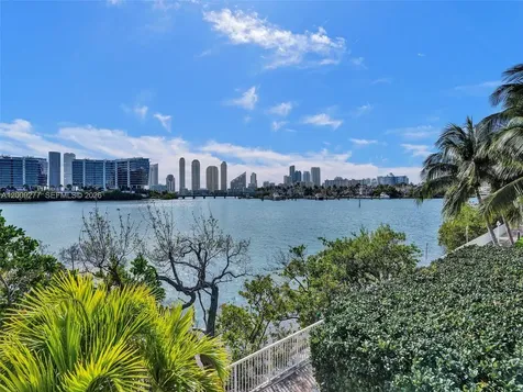 3201 NE 183rd Street Aventura FL 33160