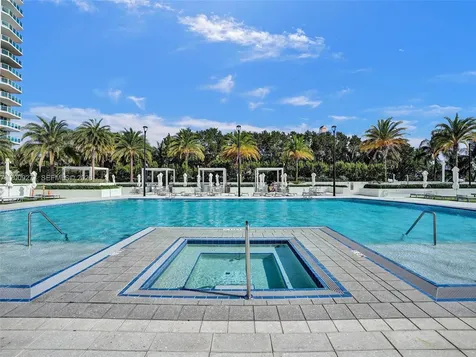 3201 NE 183rd Street Aventura FL 33160